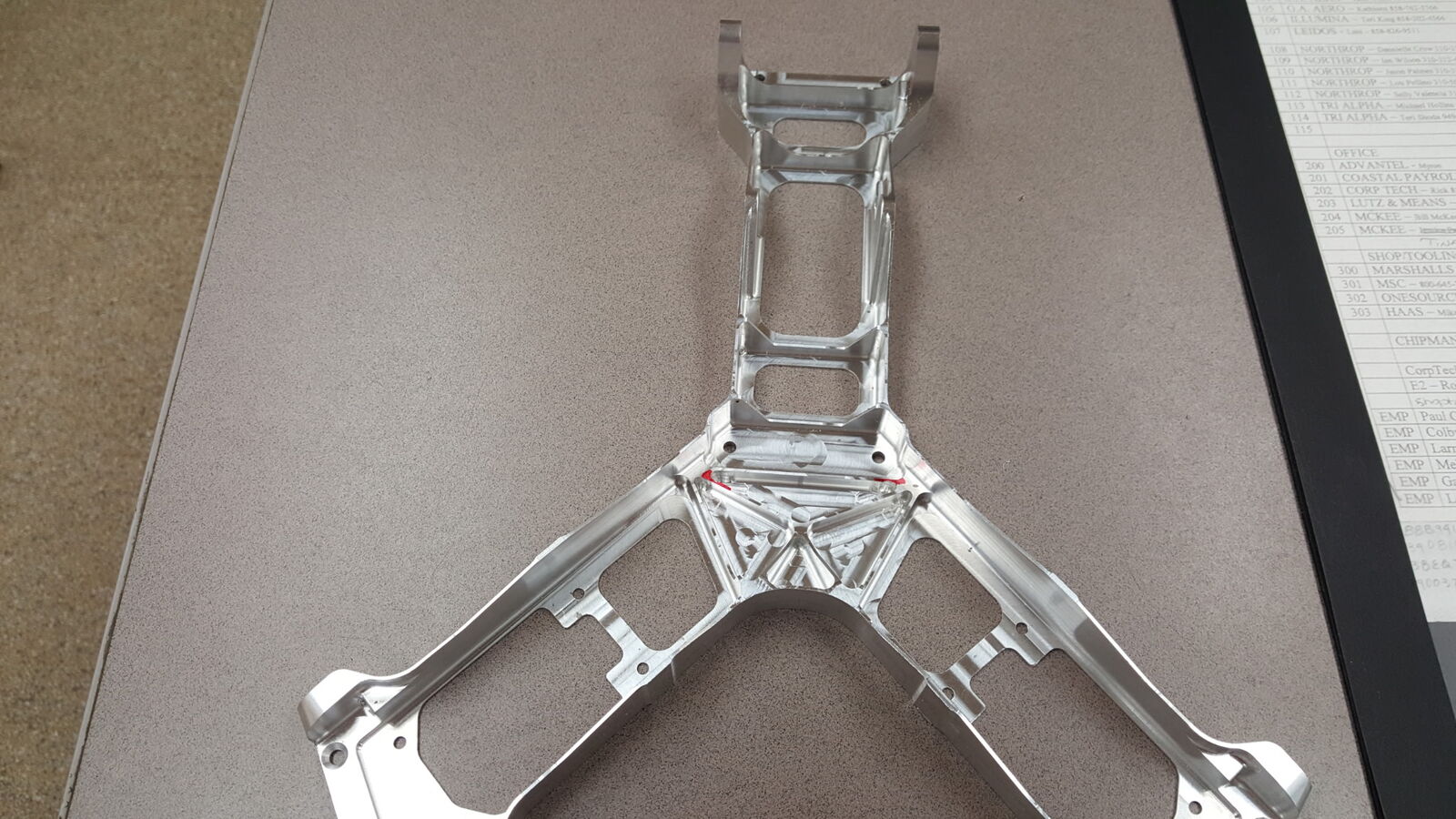 Machined aluminum Y-shaped structural frame